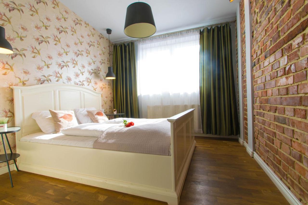 Old Town Apartments Krupnicza Krakow Bagian luar foto